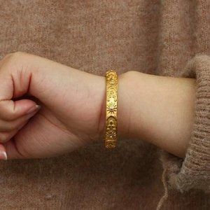 NEW 18K GOLD CHUNKY SUN MOON STAR CUFF BANGLE BRACELET